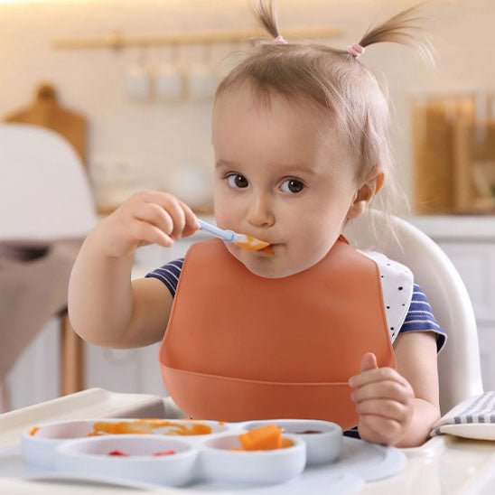 bavoir-silicone-alimentation