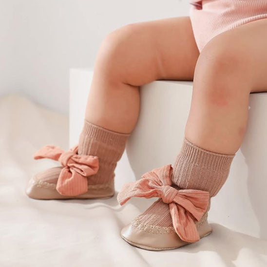 chaussette-pour-bebe-fillette