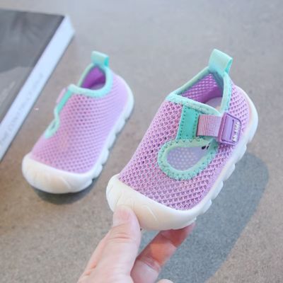 chaussure-premier-pas-bebe-violet