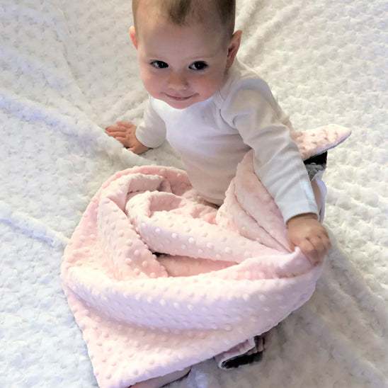 couverture-bebe-polaire-rose