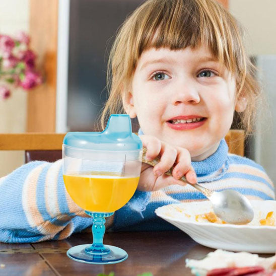 verre-pour-bebe-bleu