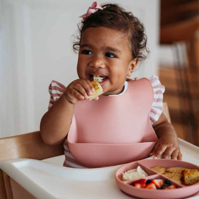 bavoir-silicone-rose