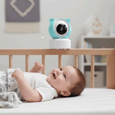 Camera-bebe-avec-berceuse