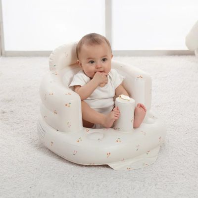 chaise-pour-bebe-mignon-1