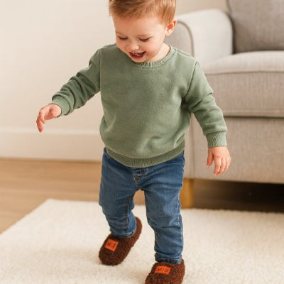 Chaussons-bébé-brun