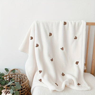 Couverture-enveloppante-bebe-coloris-neutre