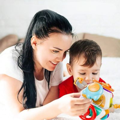 cube-d-activite-bebe-avec-maman