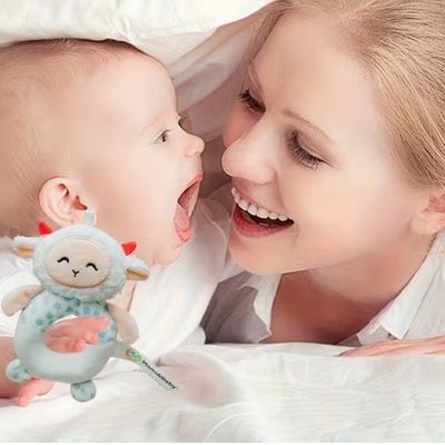 hochet-bebe-tete-a-tete-avec-maman