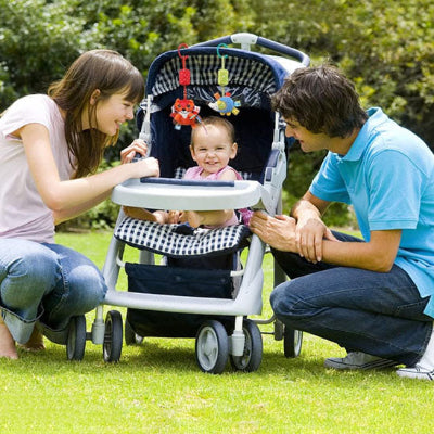 hochet-pour-bebe-en-promenade