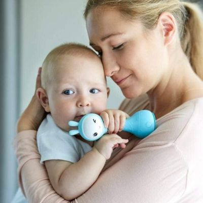 hochet-pour-bebe-maman