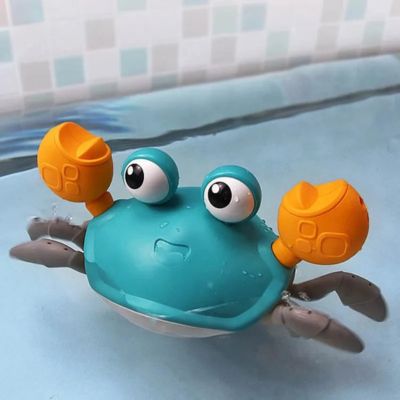 jouet-bebe-crabe-bain