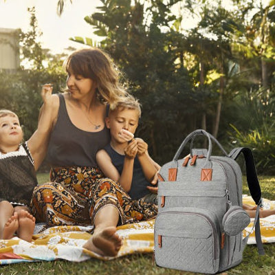 Sac-à-dos-langer-bébé-attache-universelle