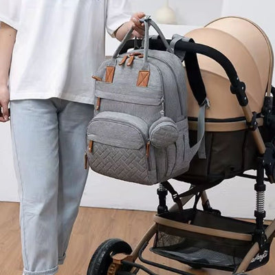Sac-à-dos-langer-bébé-style-moderne