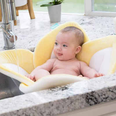 Siege-de-bain-pour-bebe-en-fleur
